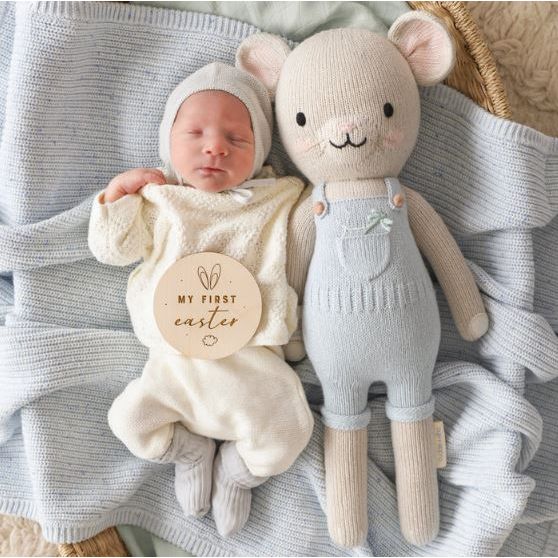 Cuddle and Kind Bailey the mouse