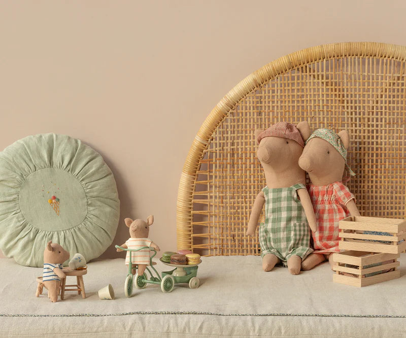 Maileg Baby Pig in Box - Girl