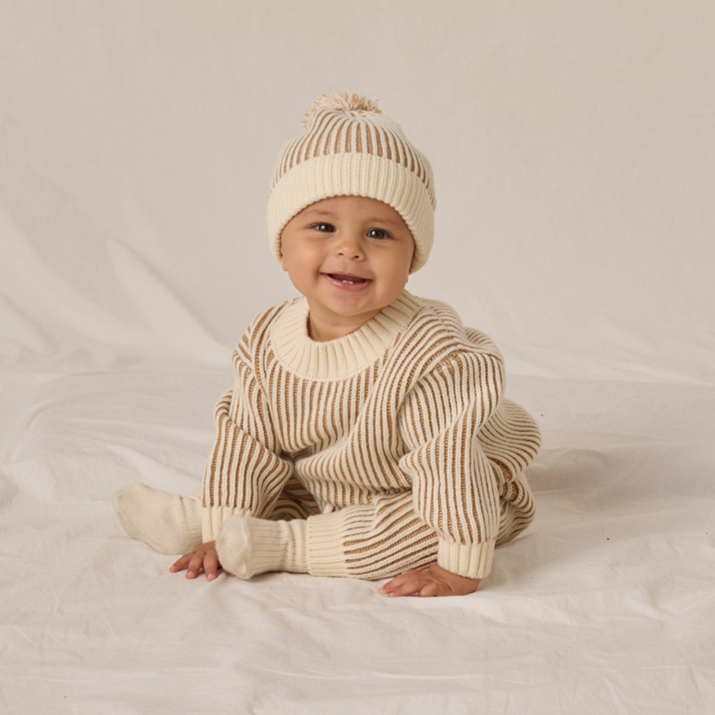 Quincy Mae Relaxed Knit Sweater - Gold