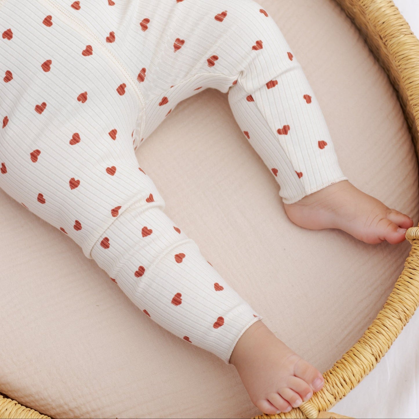 Quincy Mae Ribbed Legging - Red Hearts