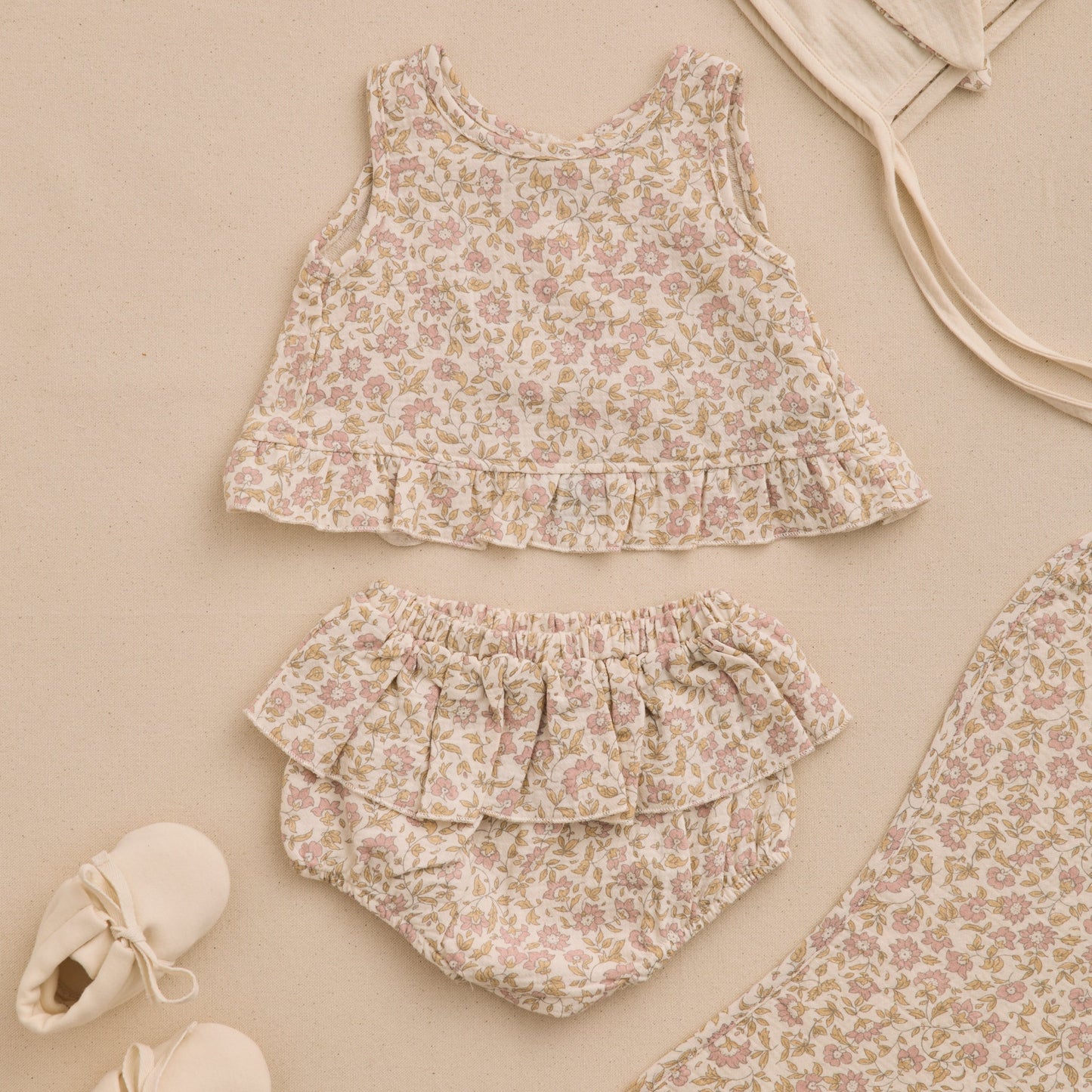 Quincy Mae Ruffled Tulip Top + Bloomer Set - Dahlia