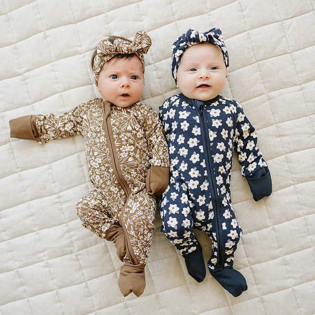 Mebie Baby Ribbed Bamboo Zipper Pajama - Navy Daisy