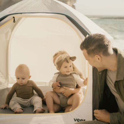 Veer Basecamp Tent with Children inside - White