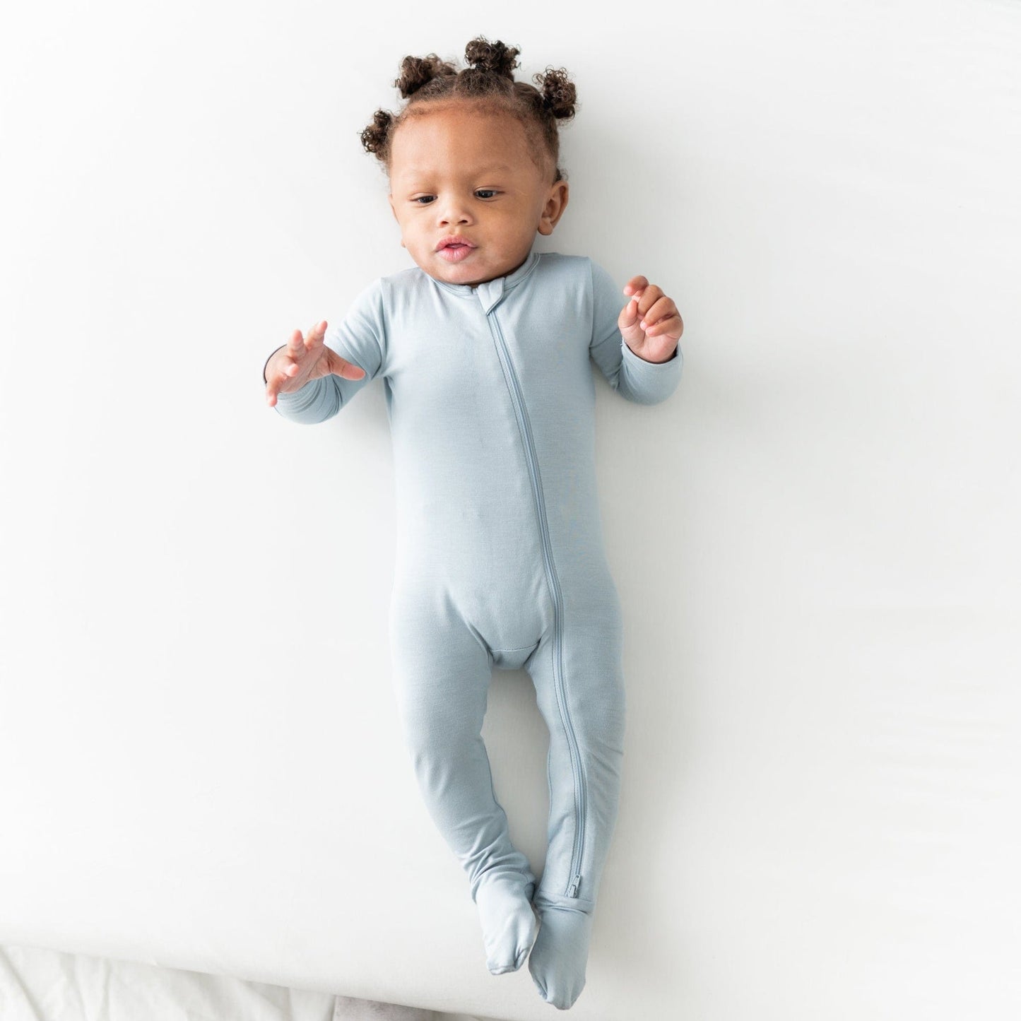 Kyte BABY Zippered Footie - Fog