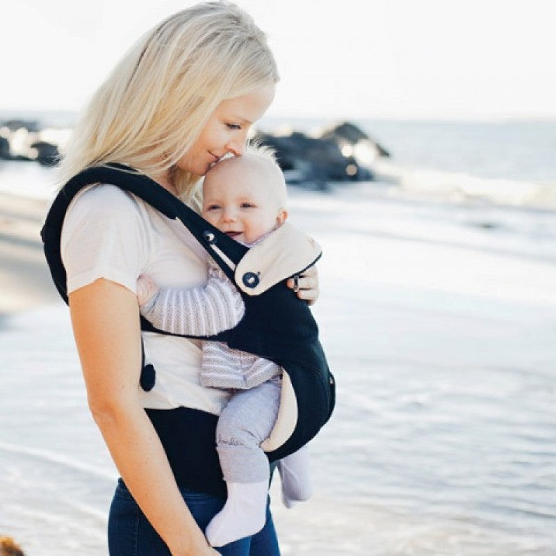 The Ergo Baby Carriers That Both Moms and Dads Love