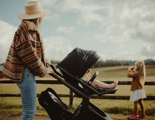 Do More Together with the Nuna Demi Grow