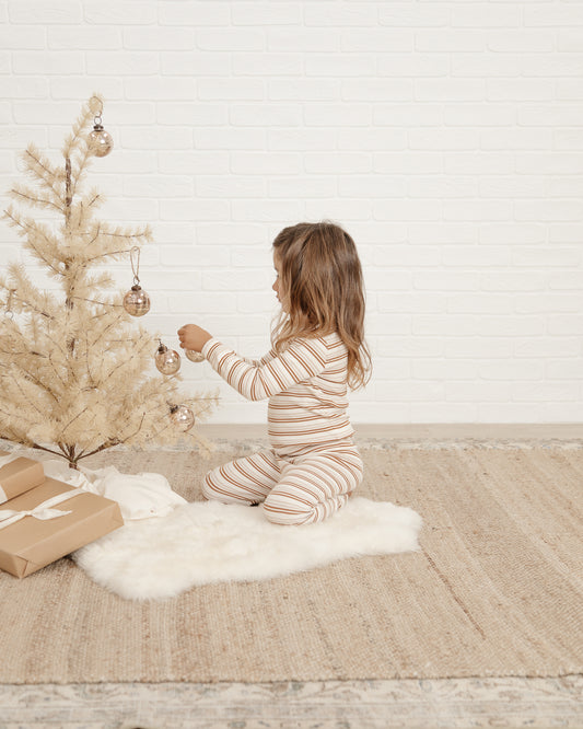 Cozy Up with Rylee + Cru
