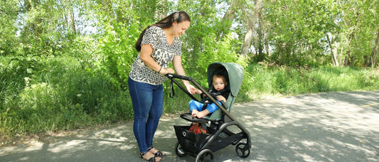 Video: The Bugaboo Dragonfly Compact Modular Stroller in Action