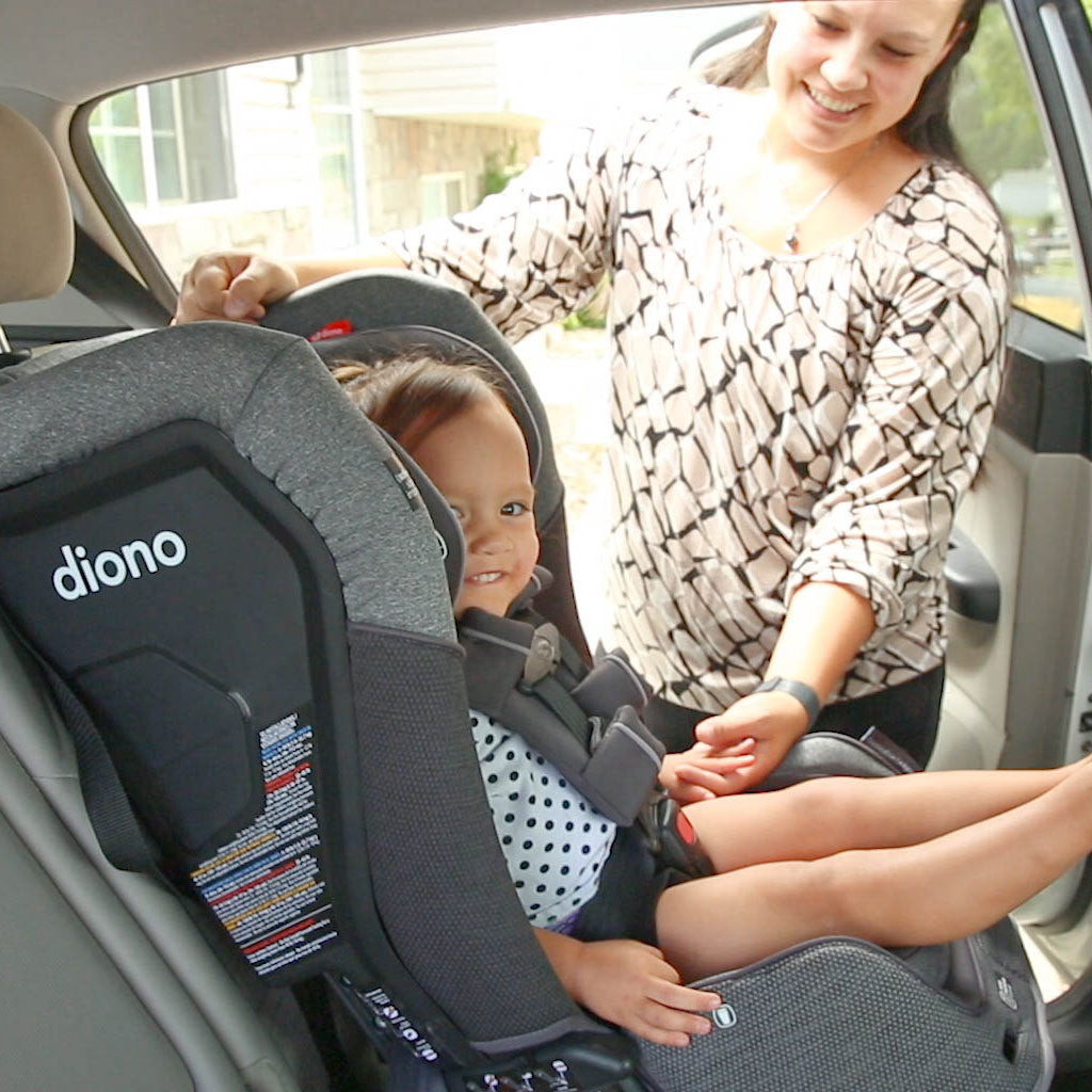 Diono Radian 3QXT Convertible Car Seat Forward Facing Lifestyle