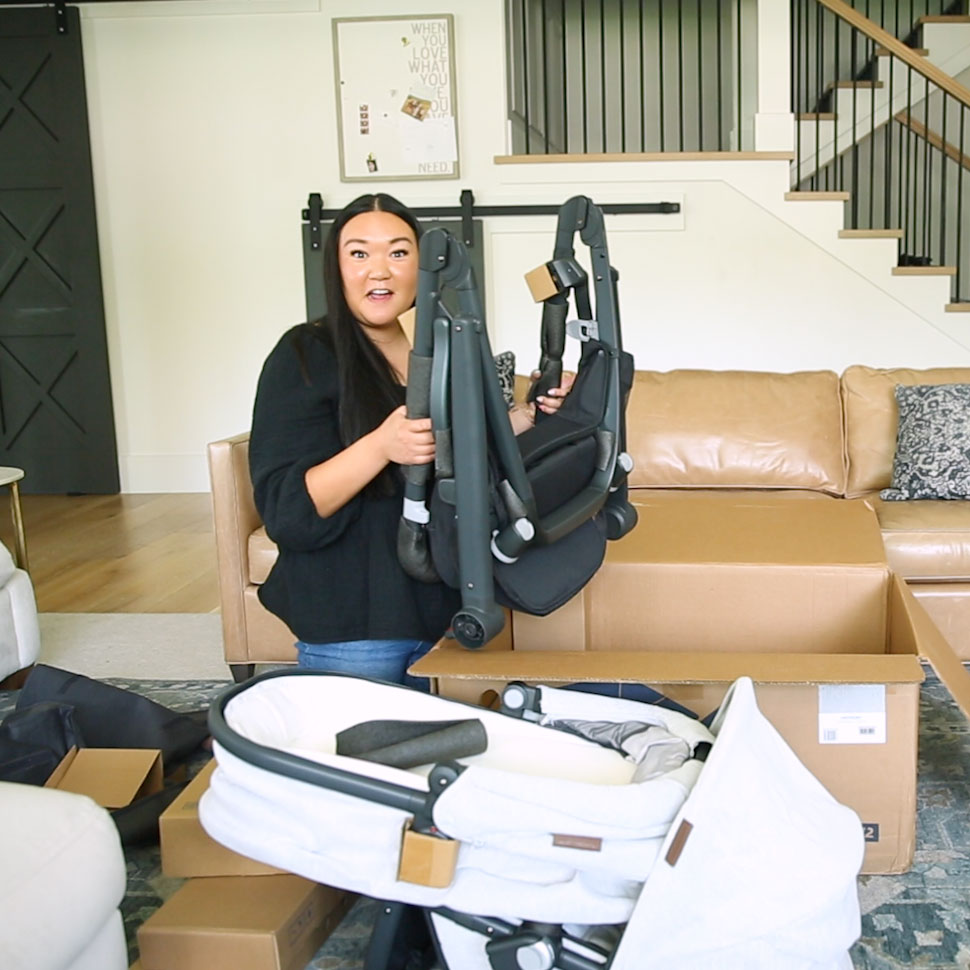 Video: UNBOXING The New UPPAbaby VISTA V2 in Anthony