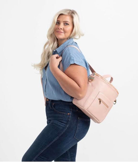 The New Fawn Mini: The Perfect Bag for Spring and Summer!