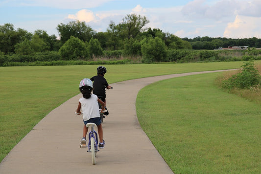 How To Know if My Child is Ready to Ride His Bike Alone
