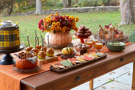 How to be the Perfect Holiday Host