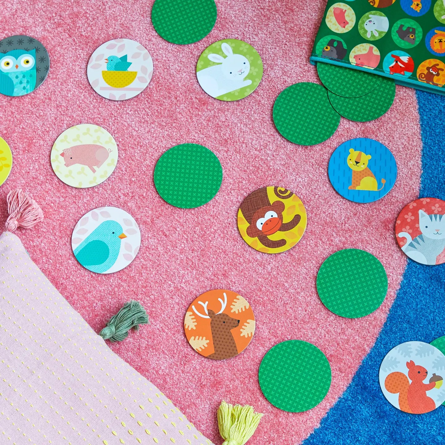 Chronicle Books Animals + Babies Matching Game