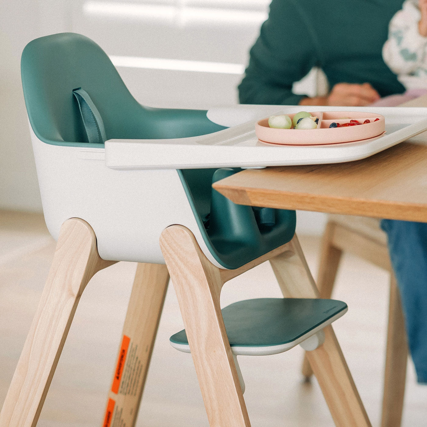 Food sitting on UPPAbaby CIRO High Chair - EMRICK (Spruce Green)