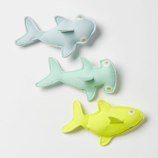 Sunnylife Set of 3 Salty the Shark Dive Buddies
