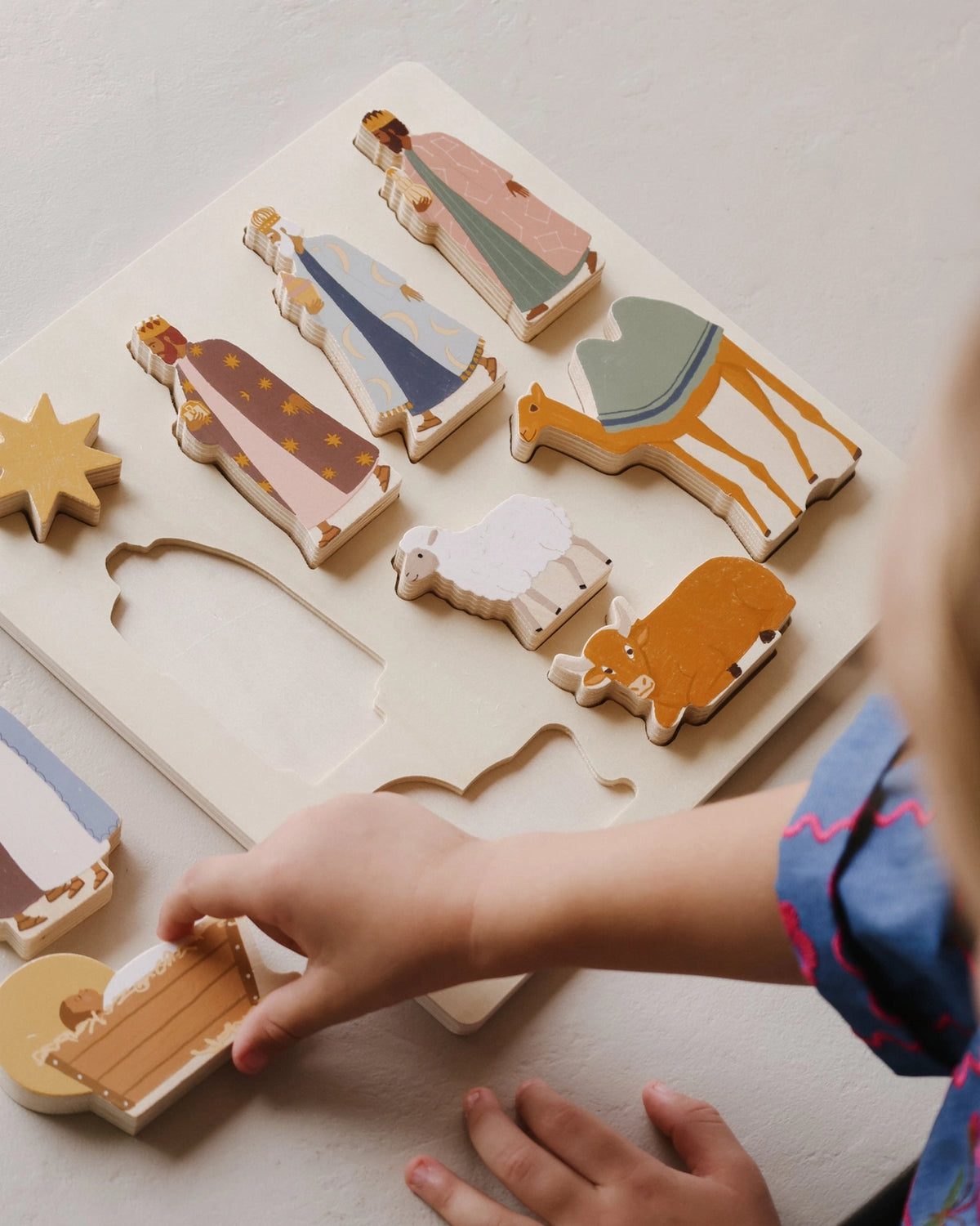 Be A Heart Nativity Wooden Puzzle