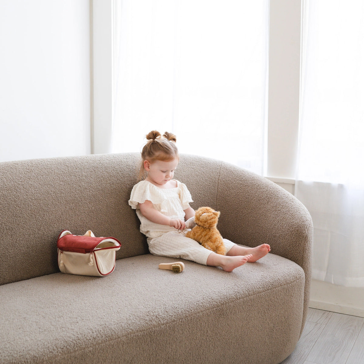 Little Lamb Kind Munchkin & House - Cat Pretend Play Set