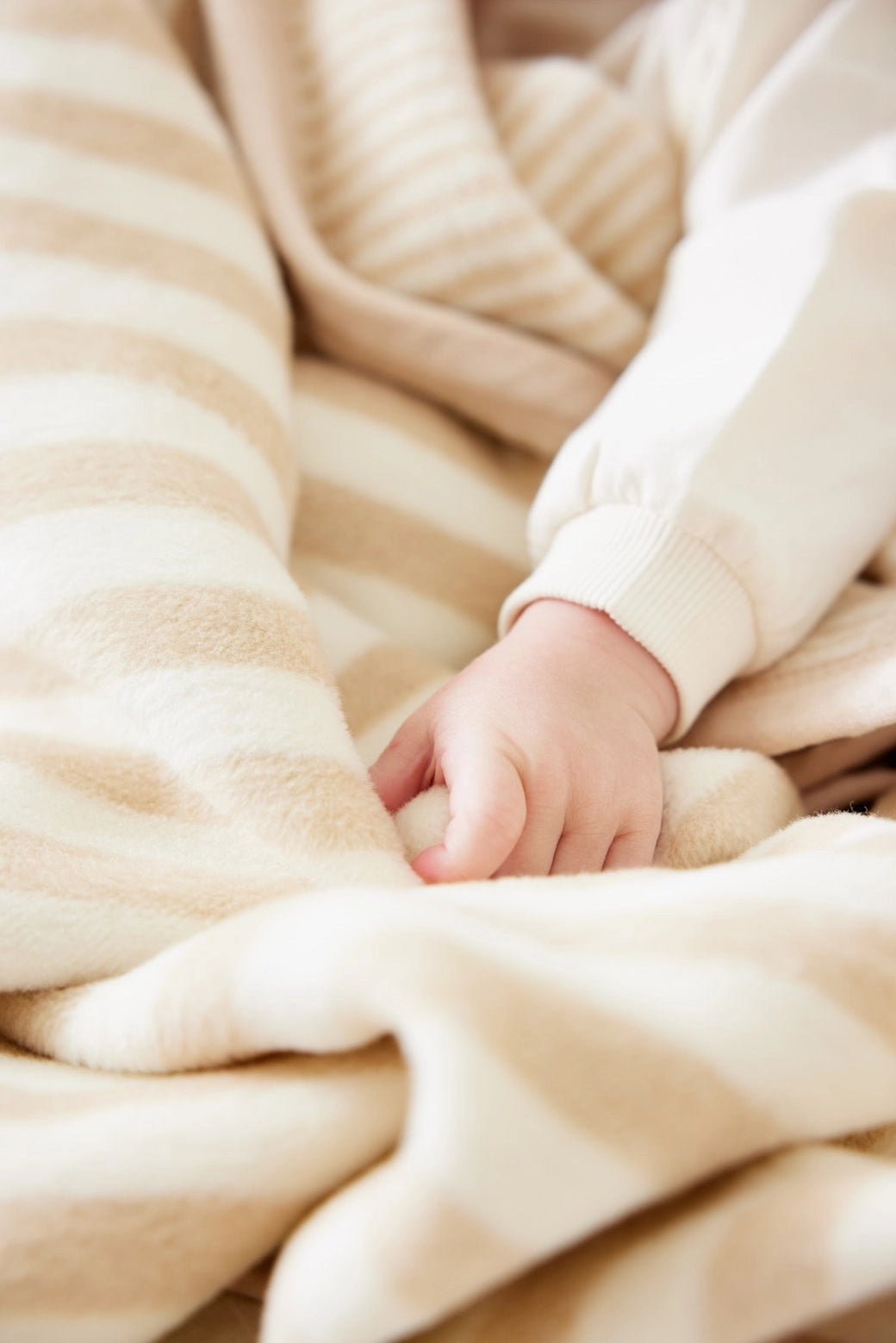 ChappyWrap Sweet Pea Stripe Oak Mini Blanket