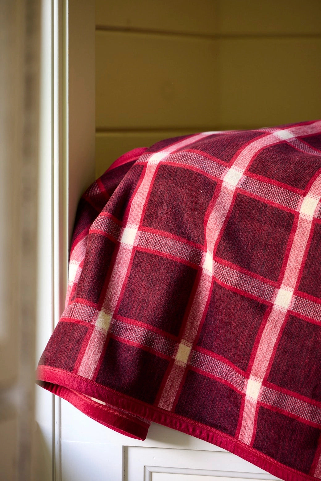 ChappyWrap Fieldstone Plaid Blanket