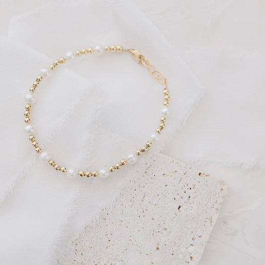 Joyful Bead Company June - Pearl Bracelet