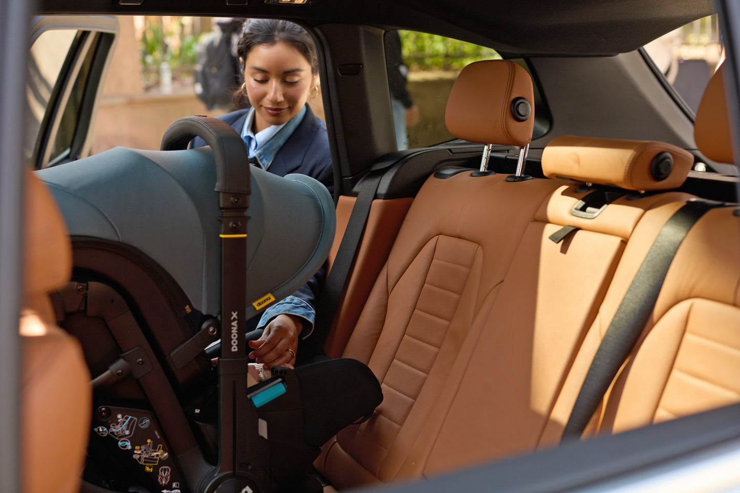 Doona X Infant Car Seat + Latch Base