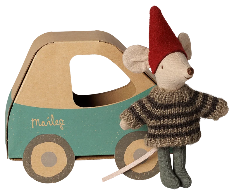 Maileg Christmas Mouse in Car Box