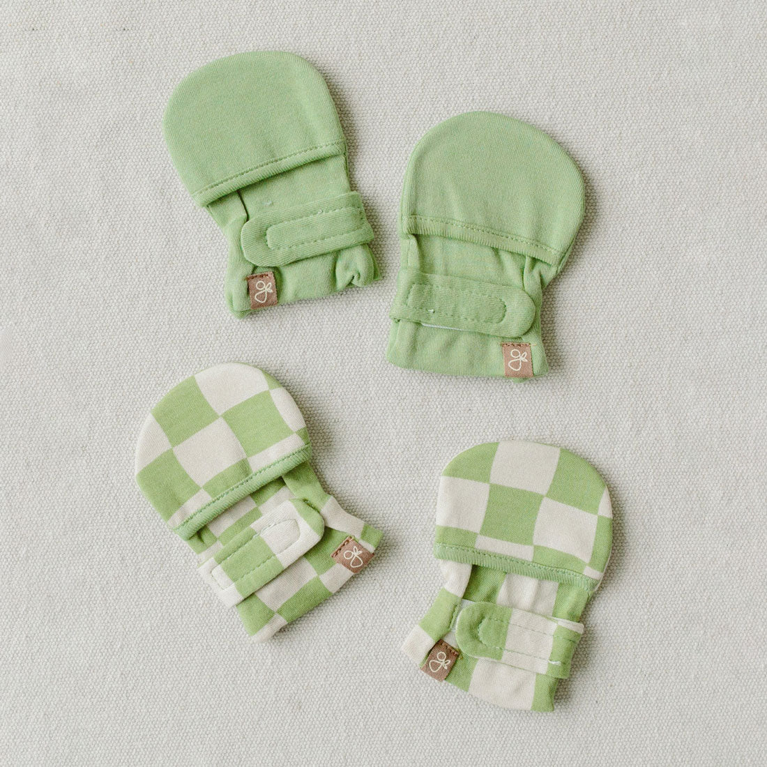 goumikids Stay On 2-Pack Mitts - Matcha + Cabana Green Check
