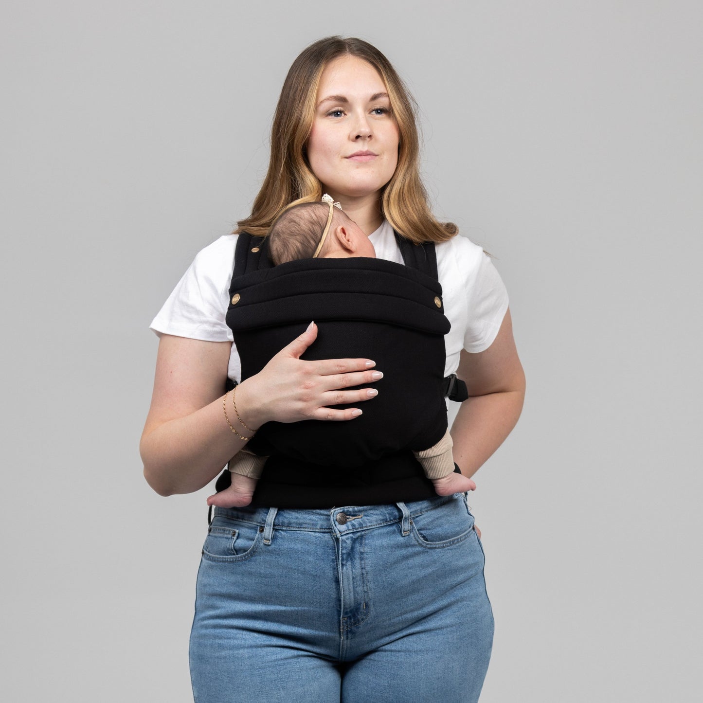 Mabē The Monarch Carrier - Ebony