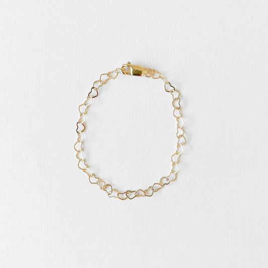 LittleLundsCo Bracelet - Gold Dainty Heart Chain