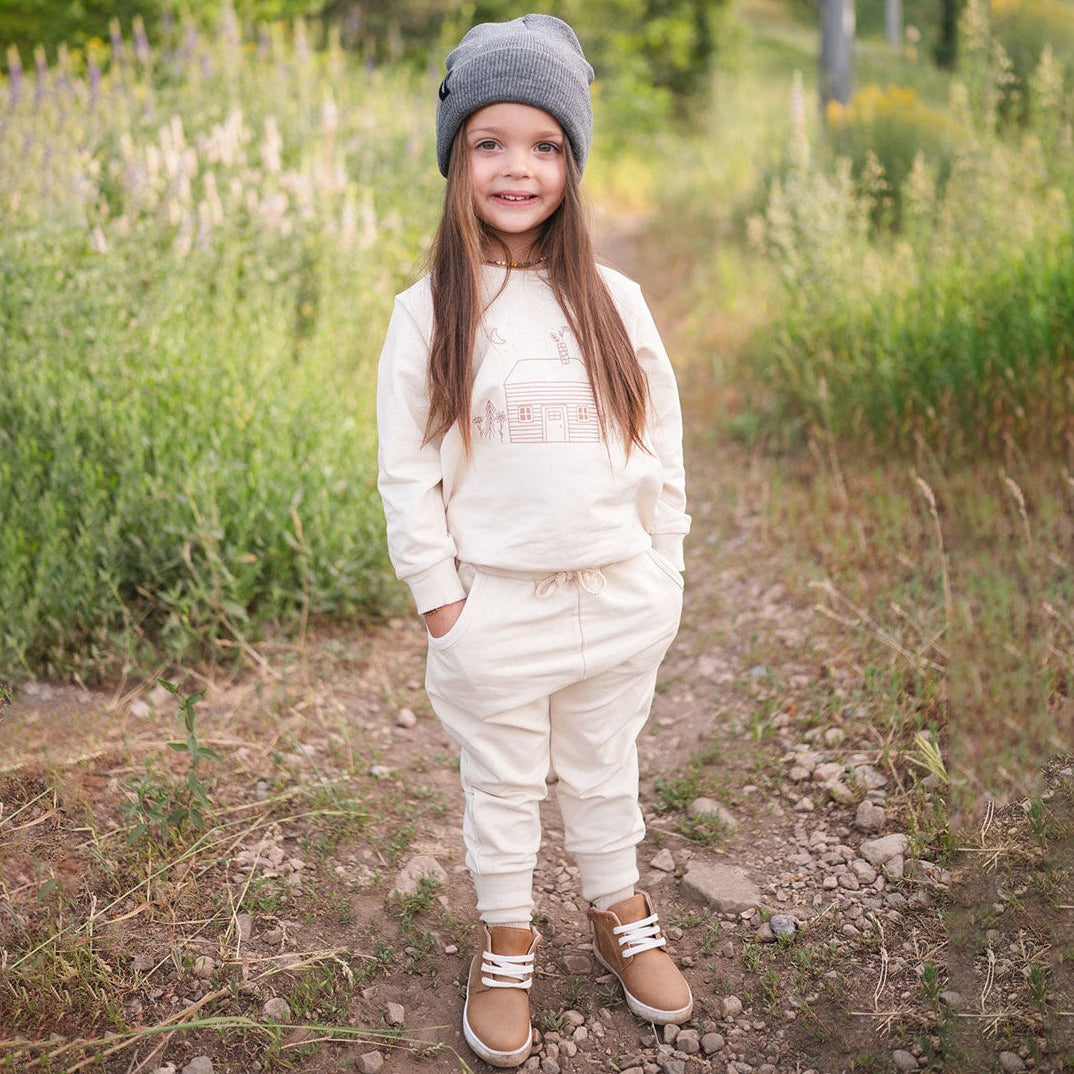 Little girl wearing Mebie Baby French Terry Set - Cabin