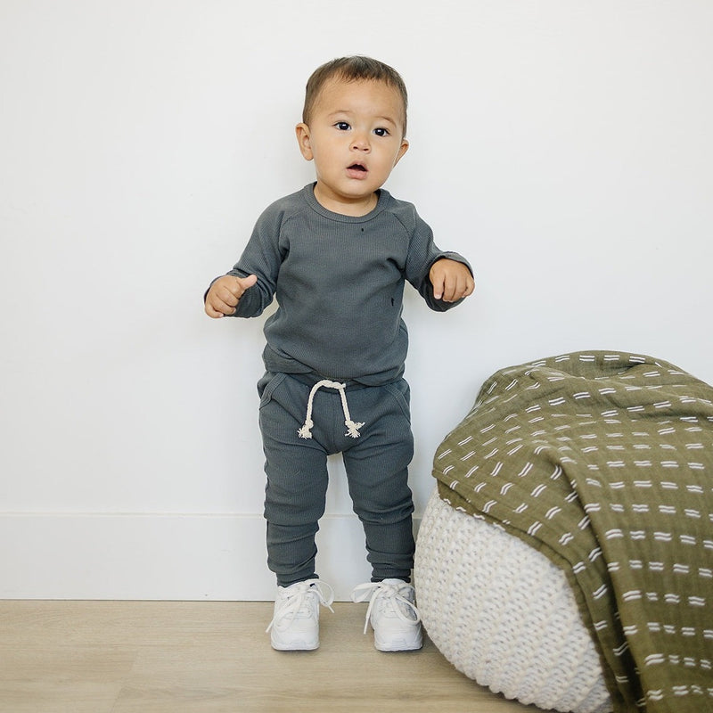 Toddler boy wearing Mebie Baby Organic Cotton Ribbed Pocket Set - Charcoal