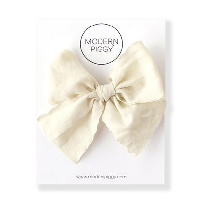 Modern Piggy Ribbon Bow - Alligator Clip - Antique White