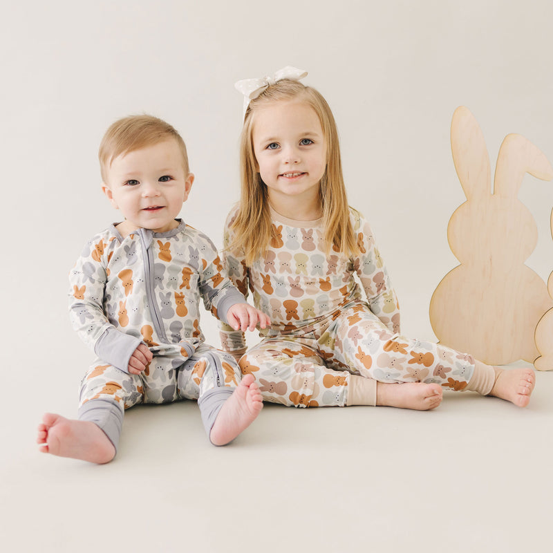 Children wearing Mebie Baby Bamboo Zipper Pajama - Dusty Blue Bunny