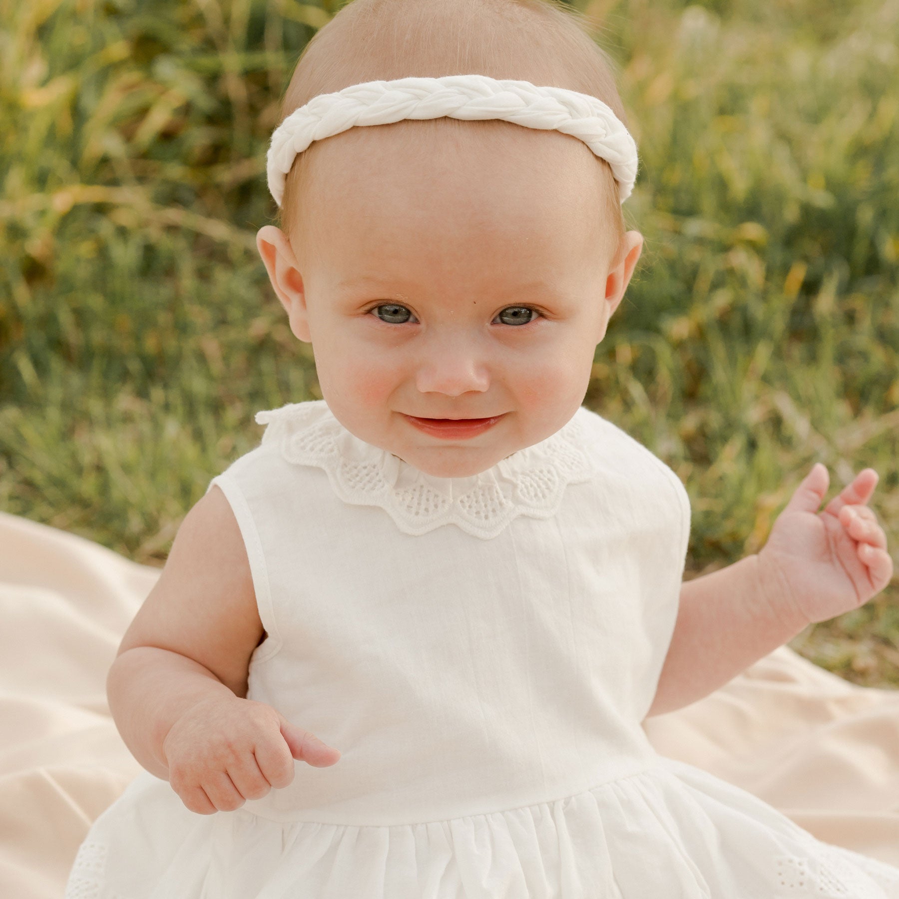 Little girl wearing Noralee Baby Headband Set of 2 - Spring Fields / White