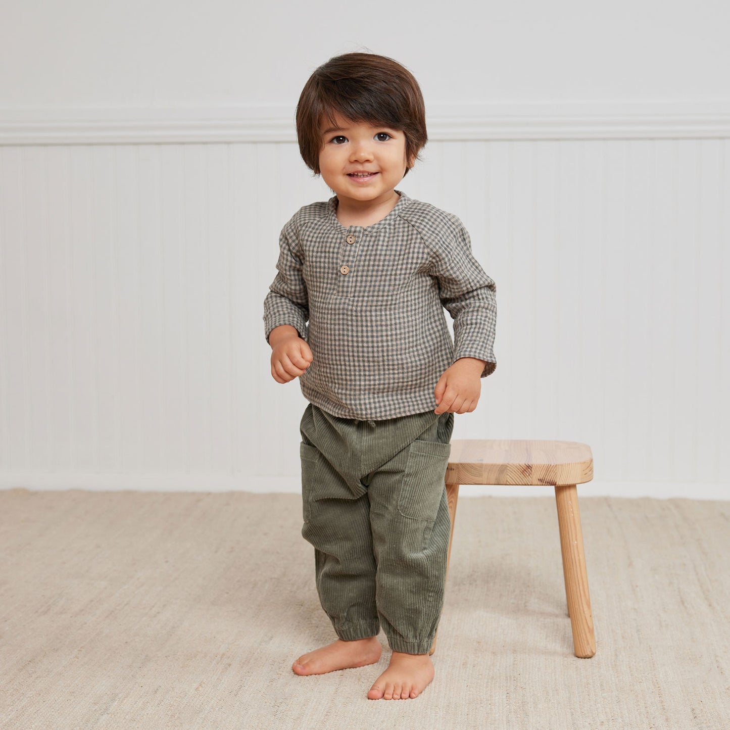 Boy wearing Quincy Mae Luca Pant - Forest