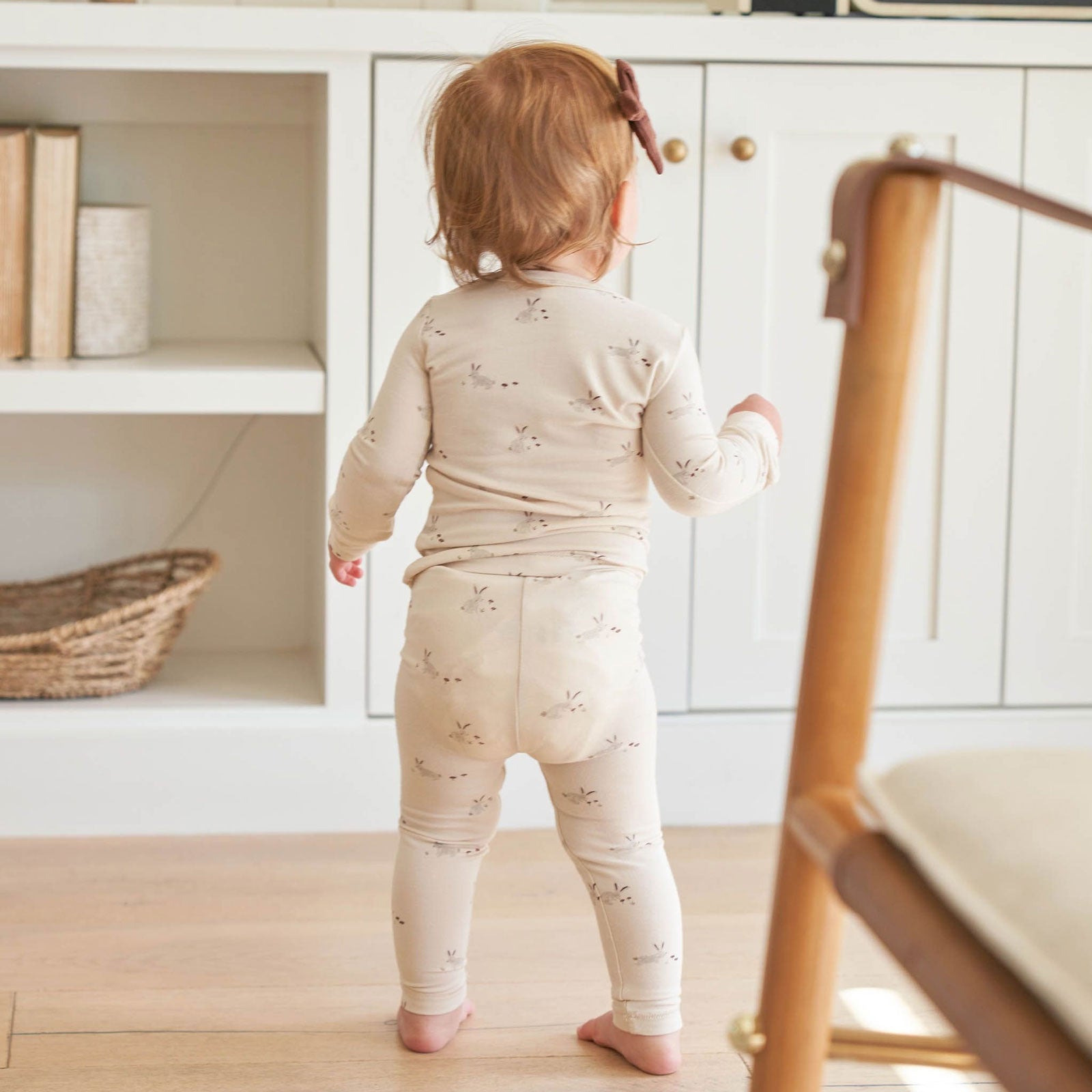 Toddler wearing Quincy Mae Bamboo Pajama Set - Bunnies - Natural