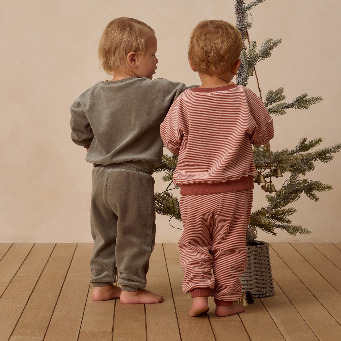 Quincy Mae Velour Relaxed Sweatpant - Candy Stripe