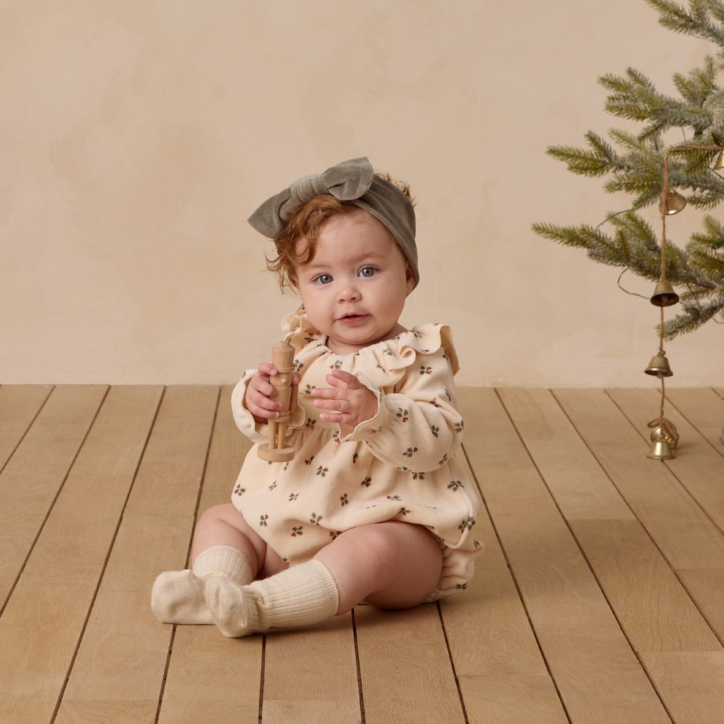Quincy Mae Wendy Romper - Holly Berry