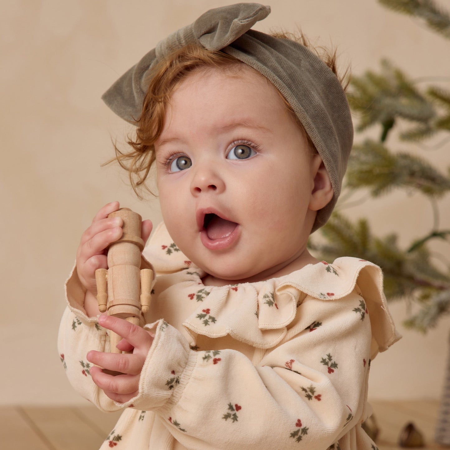 Quincy Mae Wendy Romper - Holly Berry