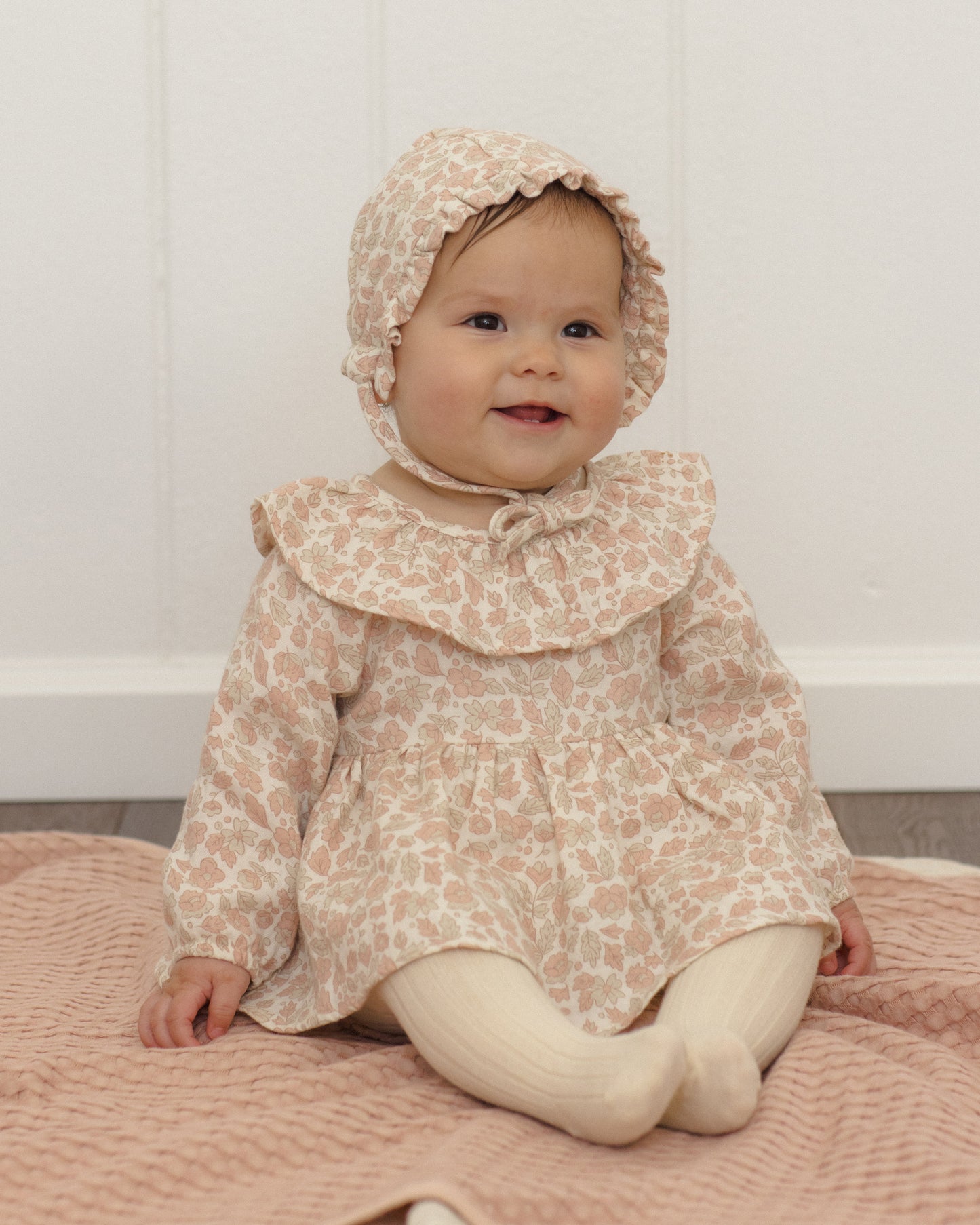 Quincy Mae Thalia Romper - Pink Blossom