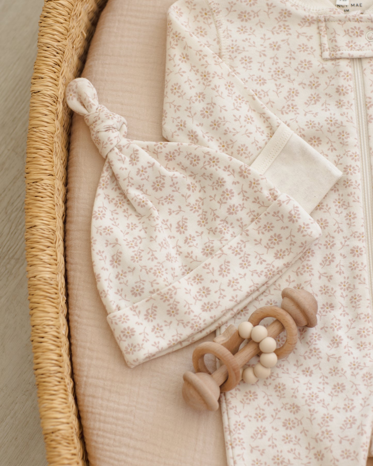 Quincy Mae Zip Longsleeve Sleeper Footie - Ditsy