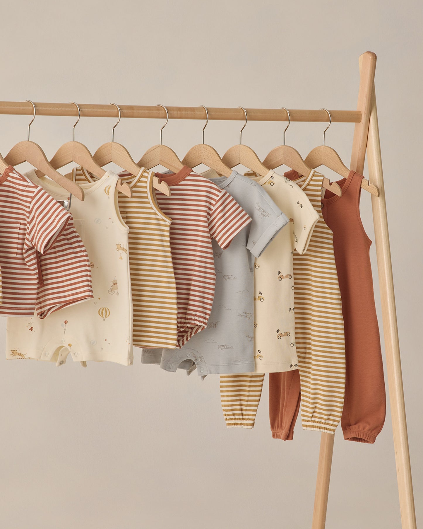 Quincy Mae Relaxed Bubble Romper - Poppy Stripe