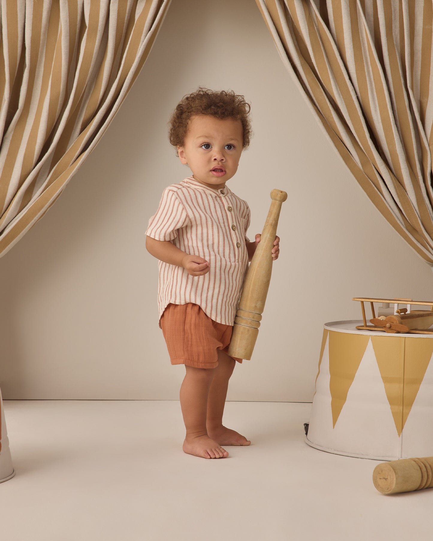 Quincy Mae Woven Short - Poppy