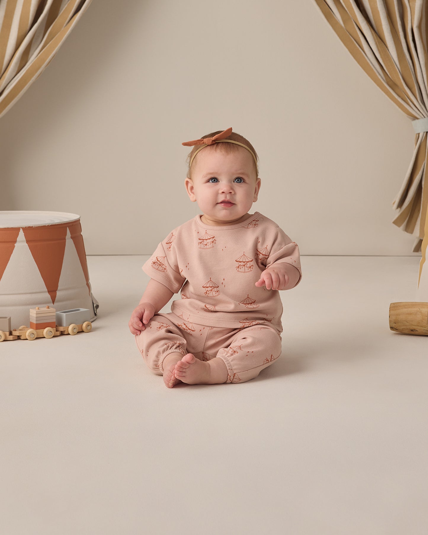 Quincy Mae Little Knot Headband - Poppy