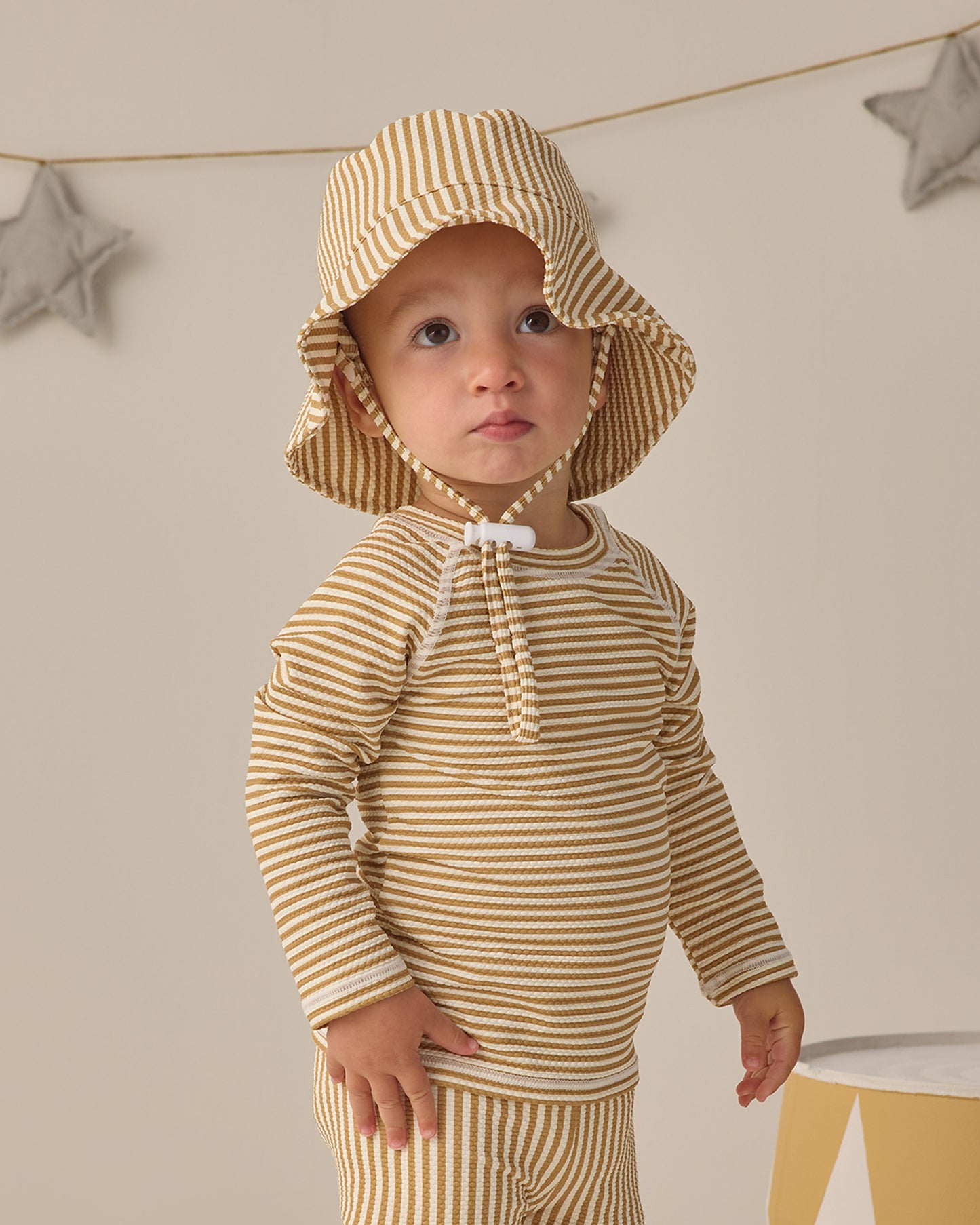 Quincy Mae Finn Rashguard + Short Set - Honey Stripe Small