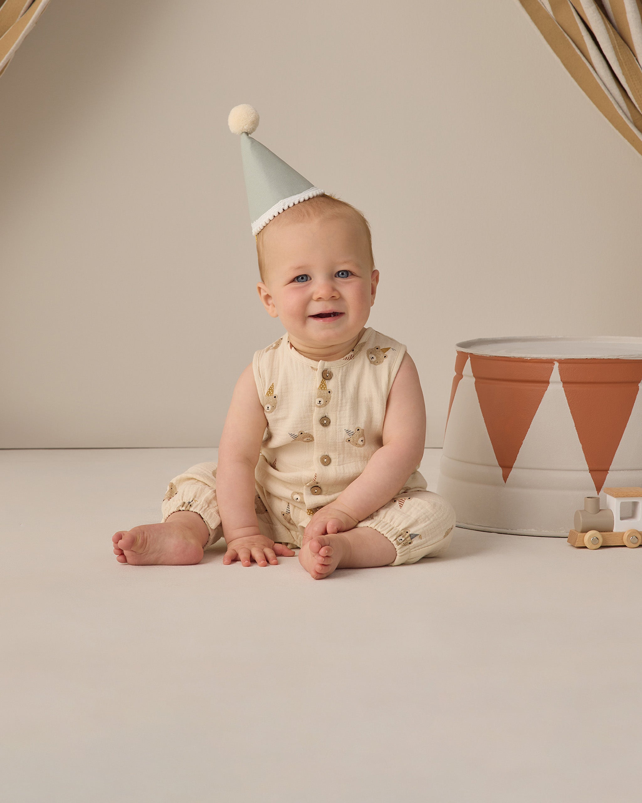 Quincy Mae Woven Jumpsuit - Party Bears | The Baby Cubby