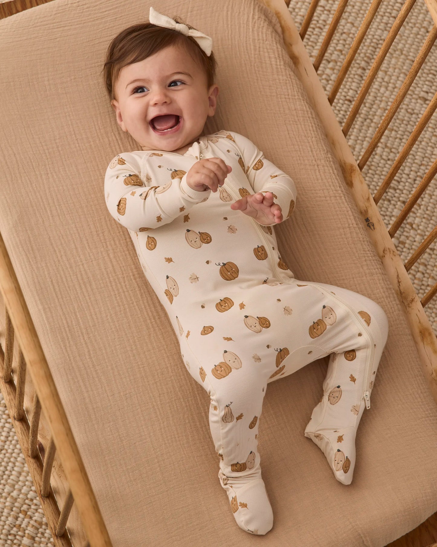 Quincy Mae Bamboo Zip Footie - Harvest Friends