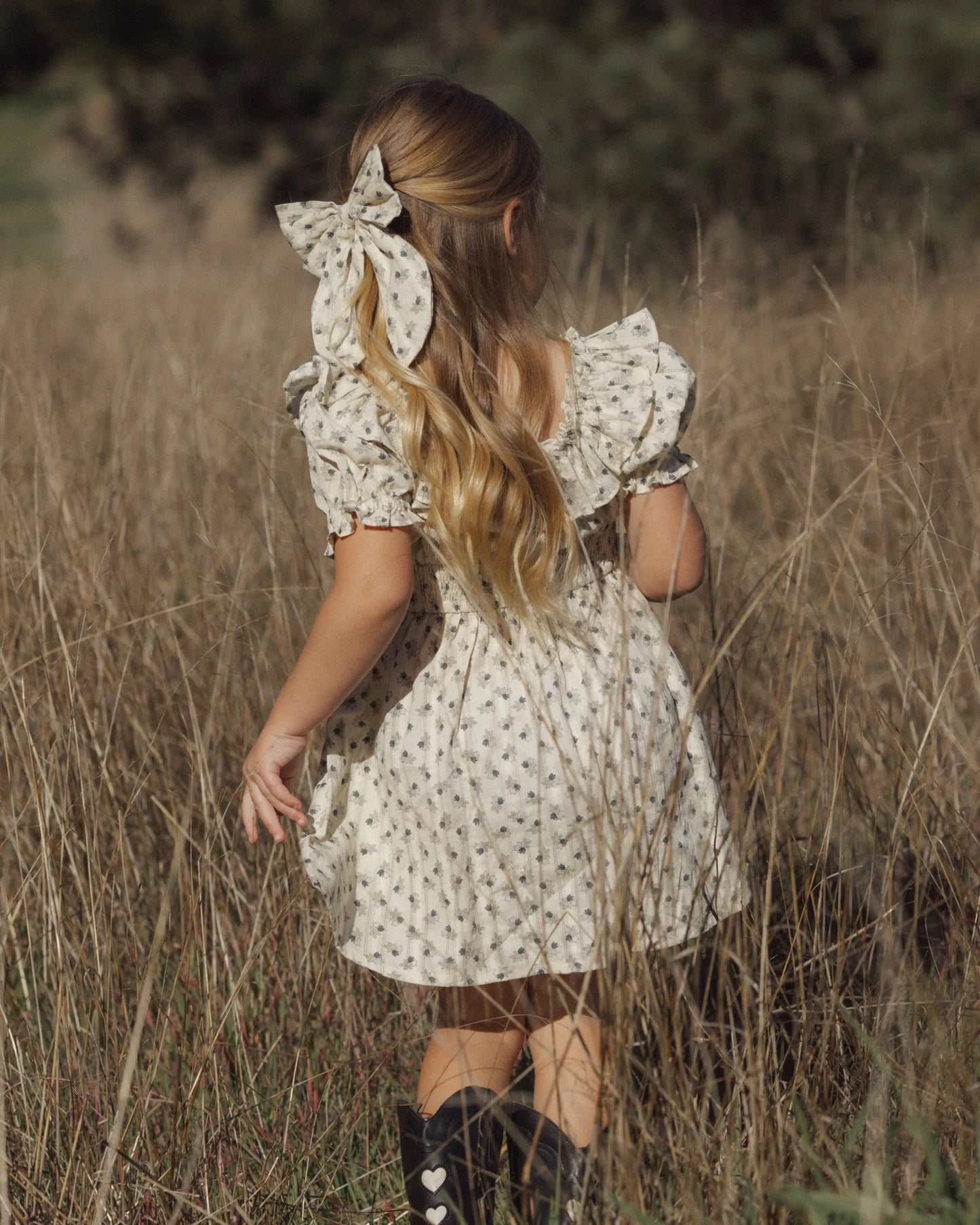 Rylee and Cru Oversized Bow - Vintage Fleur