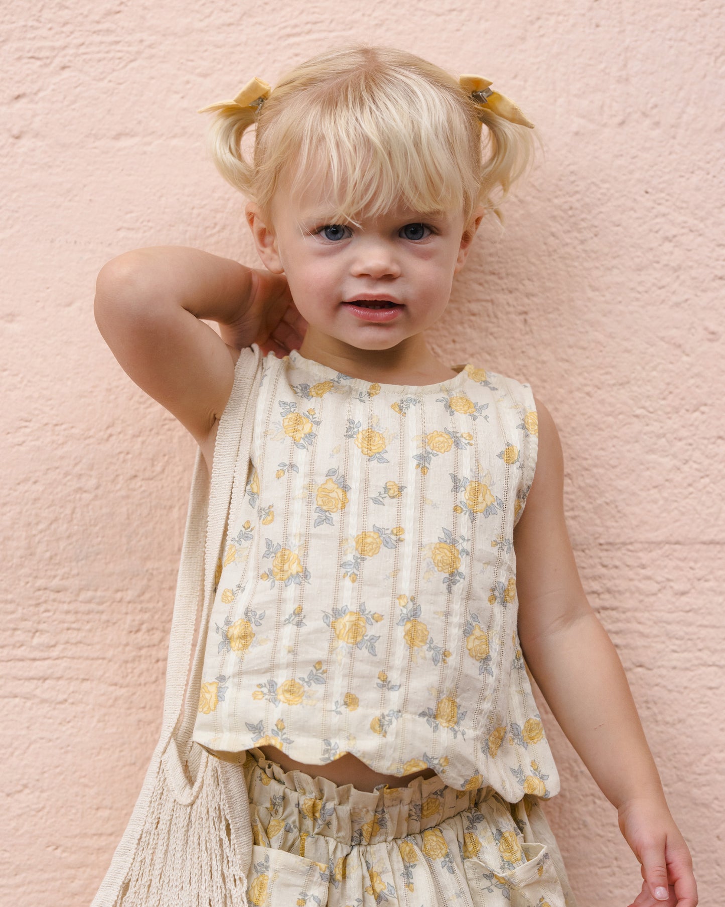 Rylee and Cru Lenny Top - Lemon Ditsy Flower